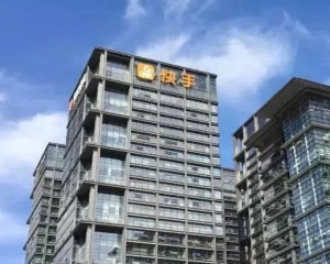 A station to enter two yuan, seven hundred million old iron can tolerate this  A station to enter two yuan, seven hundred million old iron can tolerate this